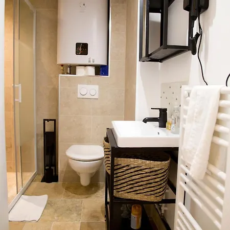 Renovated Ac In Saint Germain *